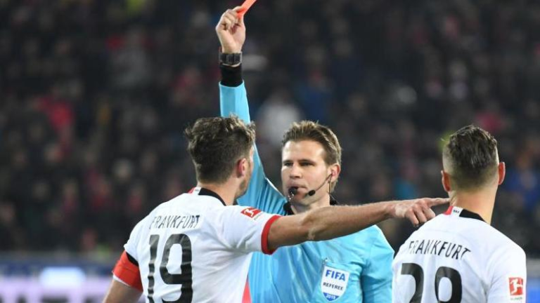 Toulouse vs Liverpool: A David vs. Goliath Clash